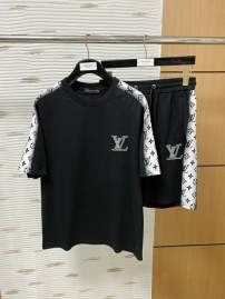 Picture of LV Shirt Pant Suits _SKULVM-3XLkdtr15023325